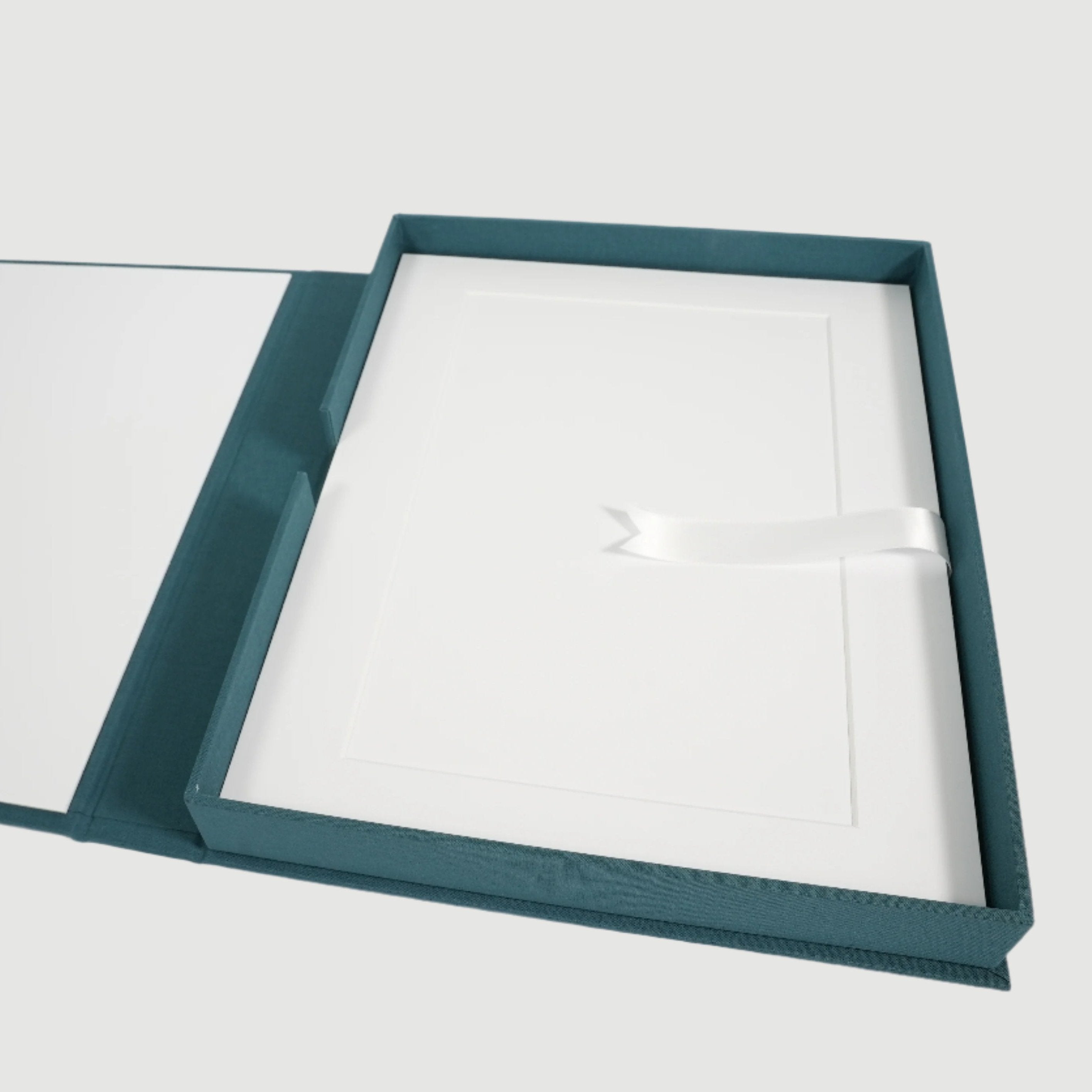 Art Mount Box